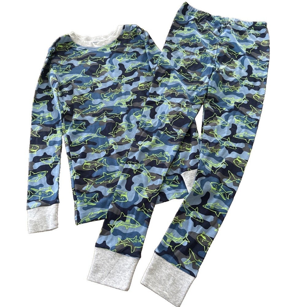 KIRKLAND BOYS 2 PC Shark PAJAMA SET 10 Years New